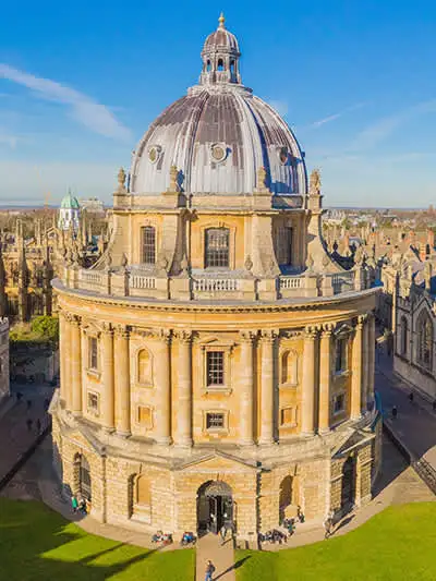 England's Off-Plan Property Purchasing: A 2026 Analysis of Advantages and Risks