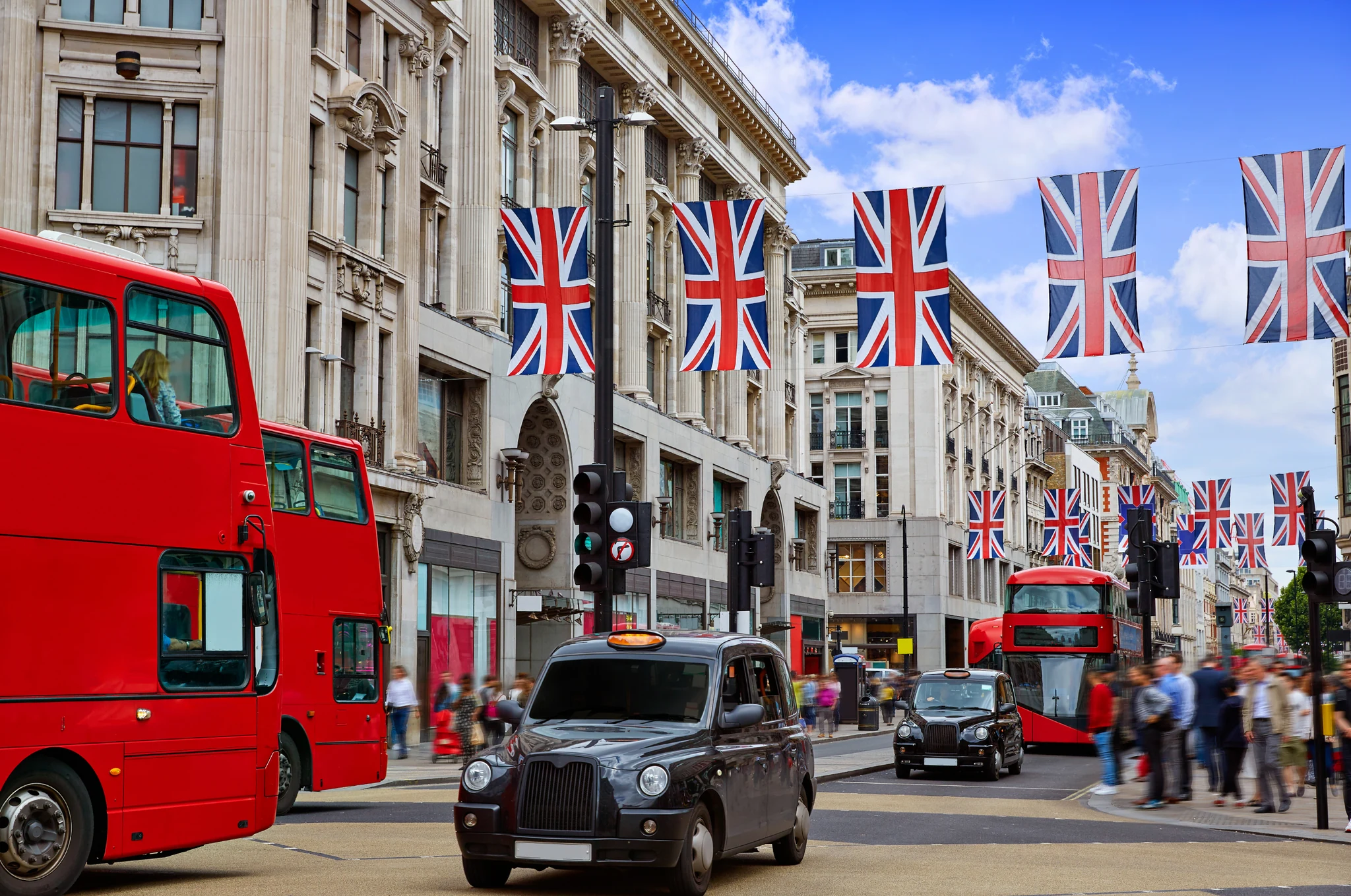 Londra'da Nereden Ev Alınır? 2026'nın En Çok Kazandıran 5 Bölgesi