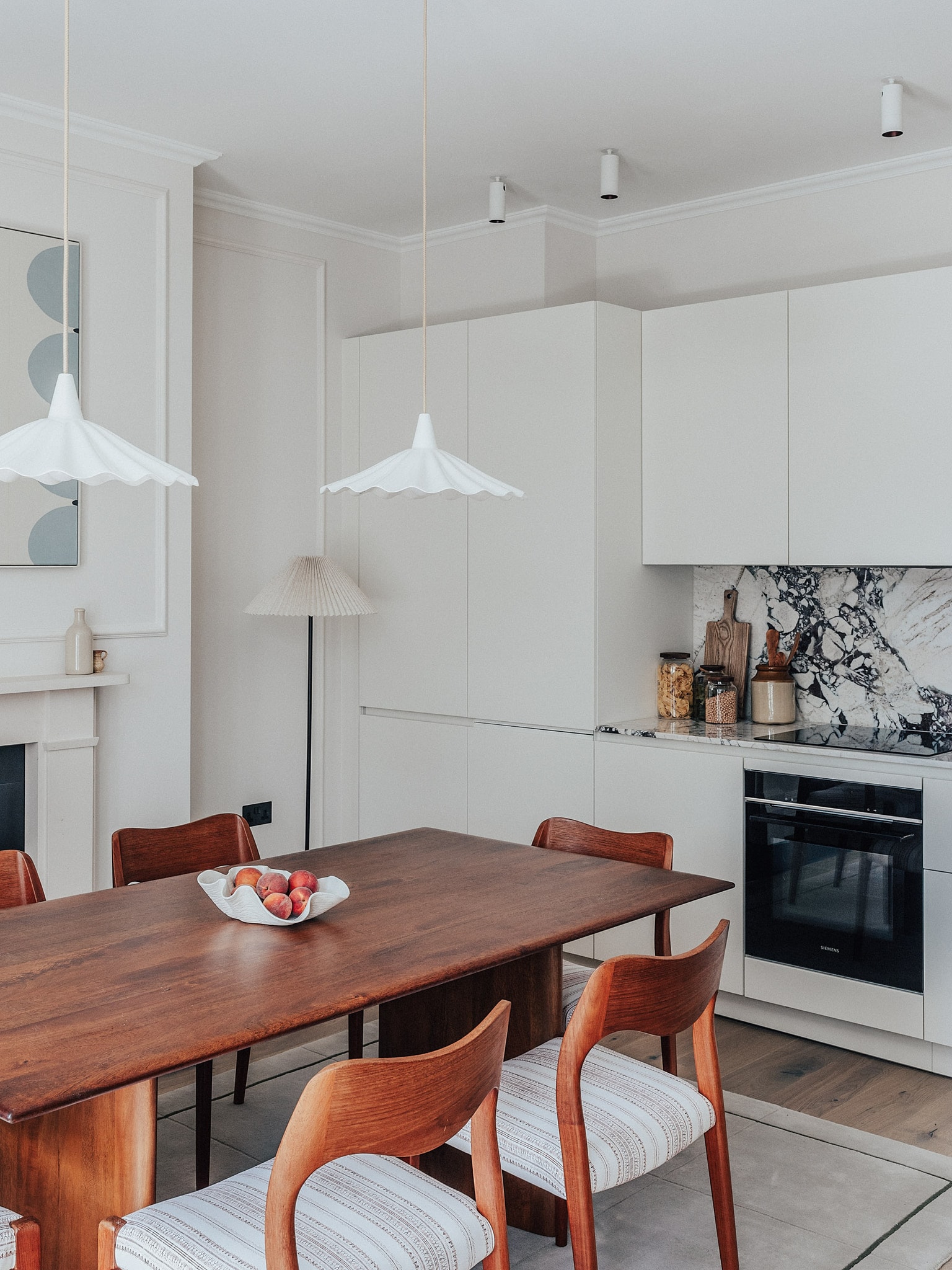 18 Porchester Garden, 2/10