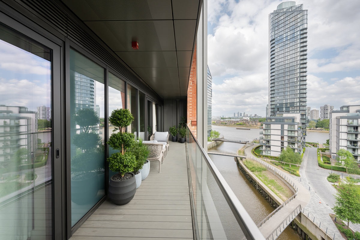 Chelsea Waterfront, 16/24