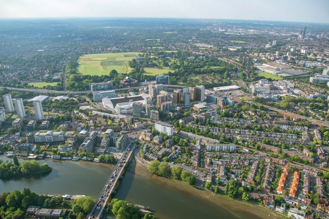 Kew Bridge Rise, 8/13