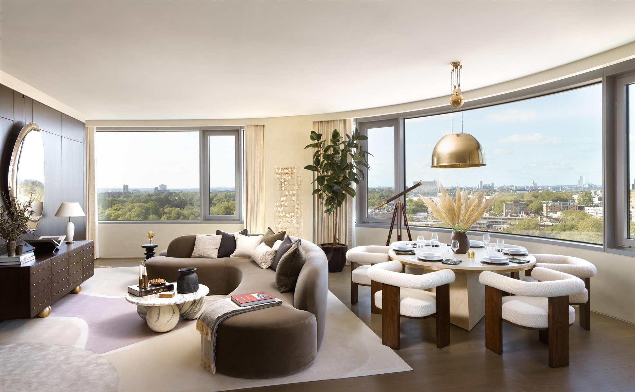 The Bryanston, 4/5
