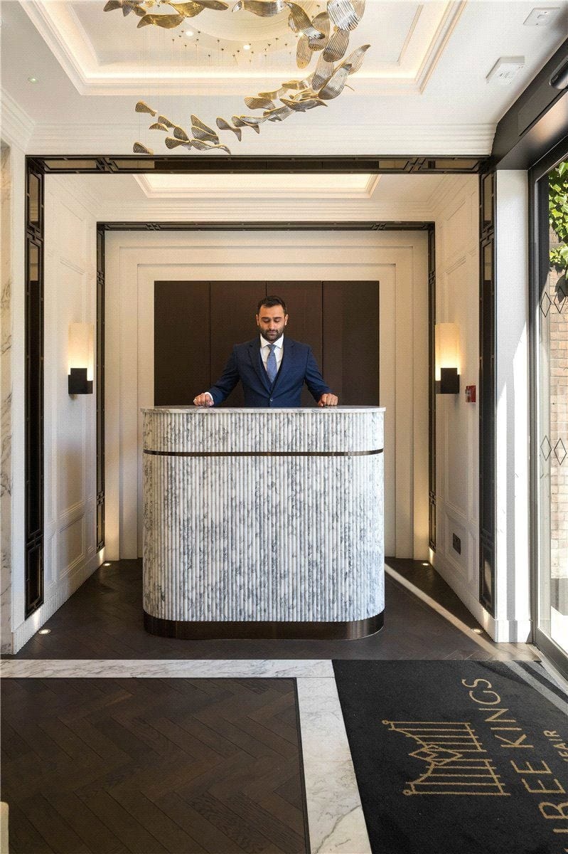 Three Kings Mayfair, 6/6
