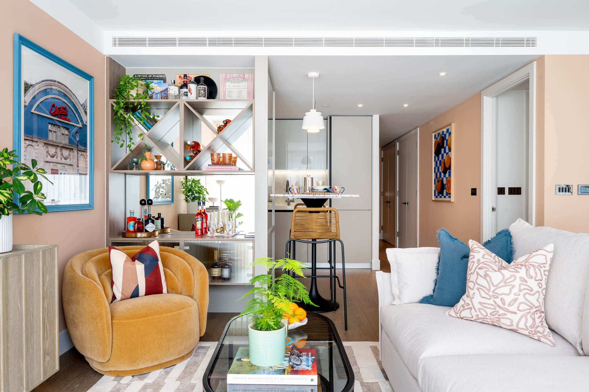 White City Living, 3/17